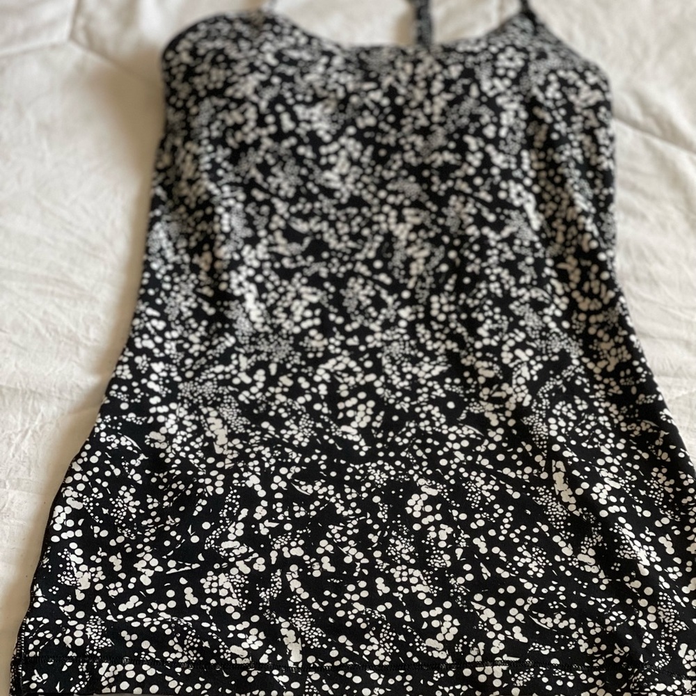 Racer bank lululemon tank size 6